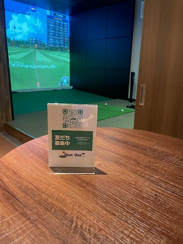 シミュレーションゴルフ練習場 バー SHOT-ONE 5