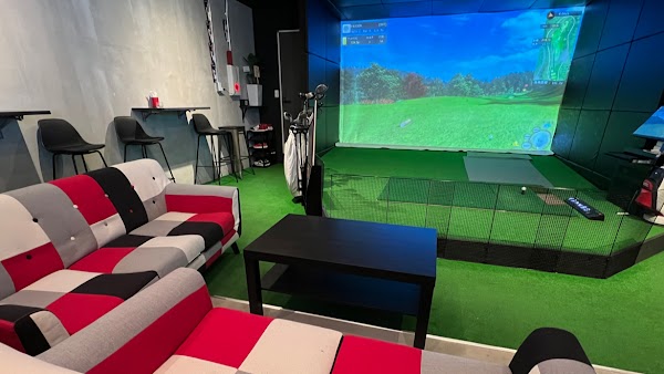 ゴルフバートリコロール Golf Bar Tricolore