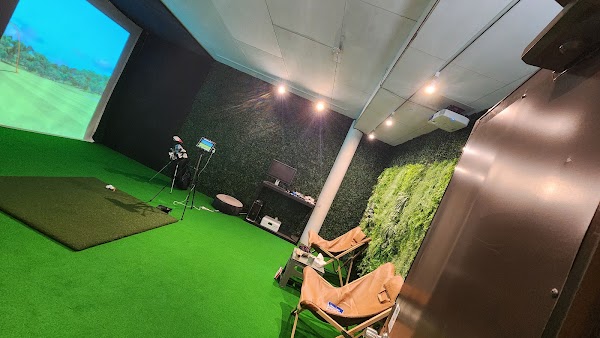 CS GOLF STUDIO 2