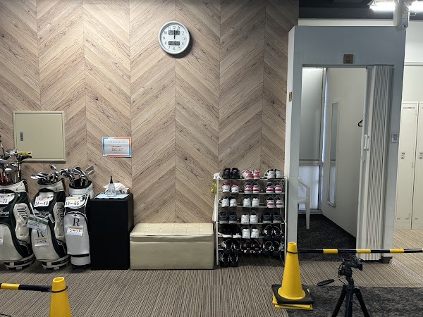 市川駅前ゴルフクラブ 3