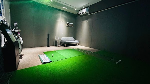 インドアゴルフ SMART GOLF 早稲田駅前店