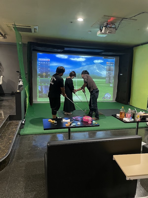 GOLF BAR ZERO シミュレーションゴルフ 2