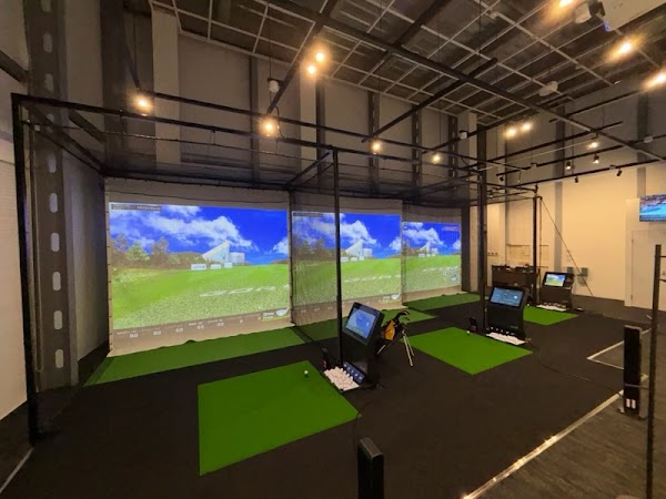 ワイズワンゴルフスクエア豊洲店 ゴルフスクール レッスン インドアゴルフ