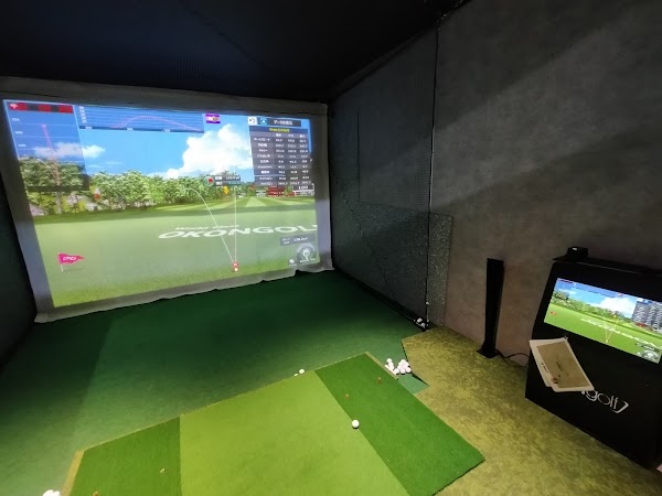 i8 GOLF 富山店 インドアゴルフ練習場 2