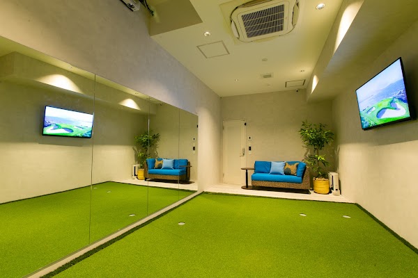 LoungeRange 新横浜｜会員制インドアゴルフ場・シミュレーションゴルフ場 3