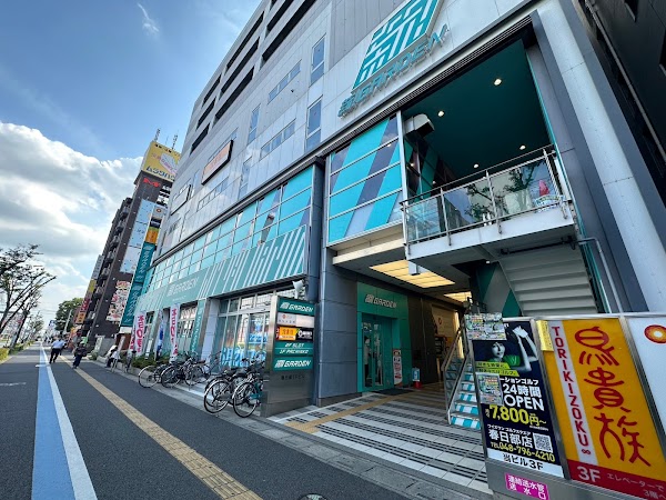 ワイズワンゴルフスクエア春日部店（インドアゴルフスクール・体験レッスン） 4