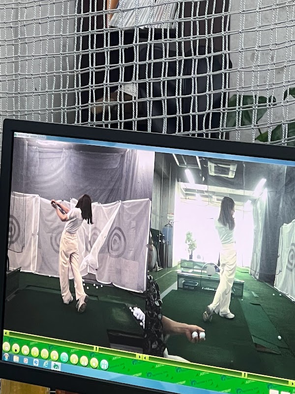 ＮＰゴルフスタジオ 4