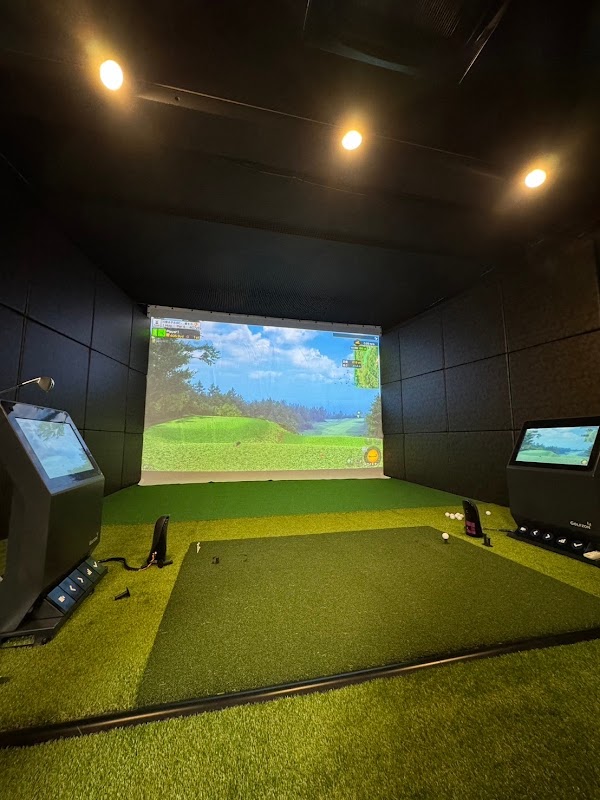 CLUBHOUSE 72 × GOLFZON