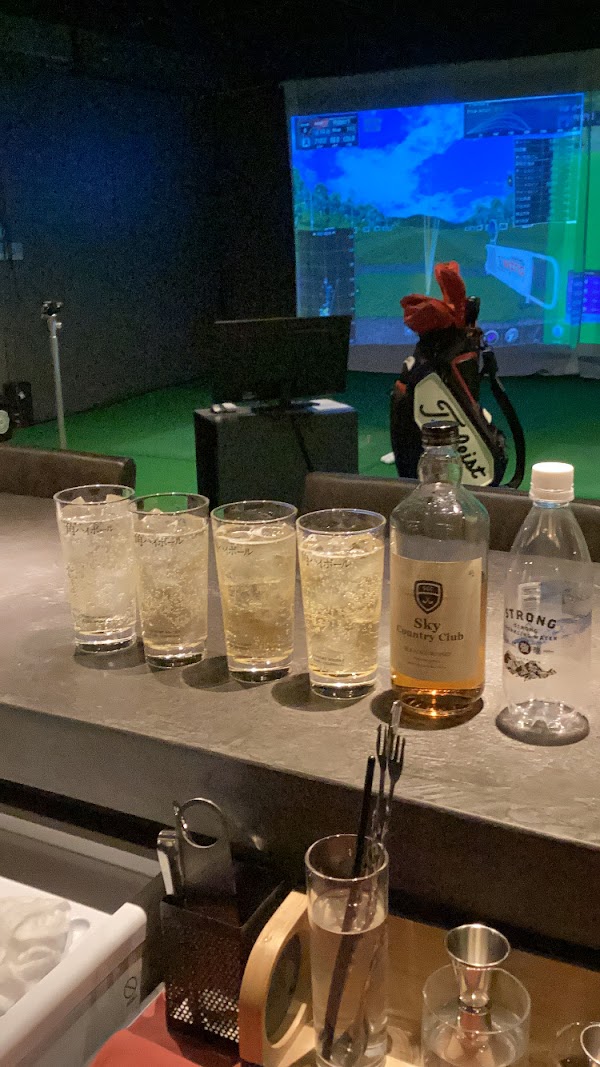 スカイカントリークラブ 天神警固店 3