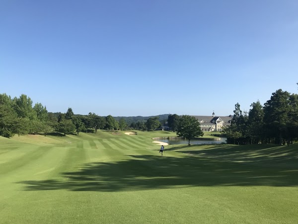 初心者専用ゴルフスクール サンクチュアリ 新宿東口店 3