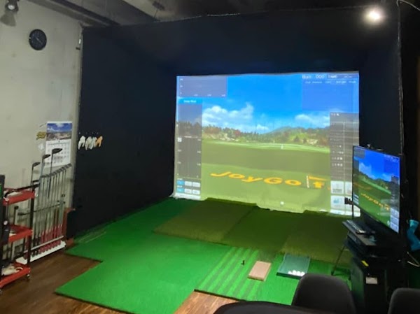 (株) ゴルフランド 沖縄オフィス