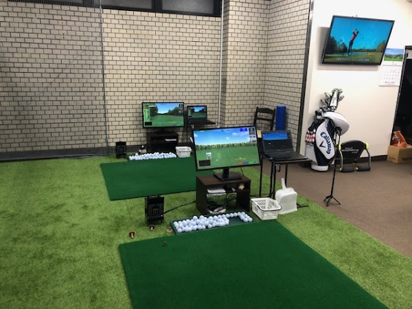インドア ゴルフ スタジオ アミューズ