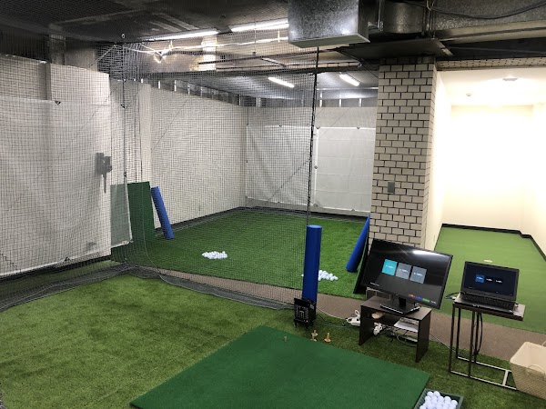 インドア ゴルフ スタジオ アミューズ 2