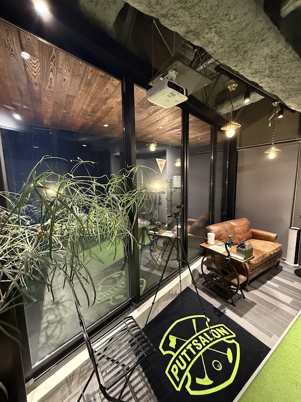 PUTTSALON TOKYO 4