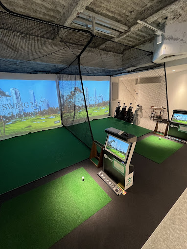 インドアゴルフ練習場 SWING24/7 大阪淡路店