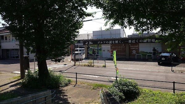 ARAVAGOLF 各務原市役所前店 アラヴァインドアゴルフ練習場 3