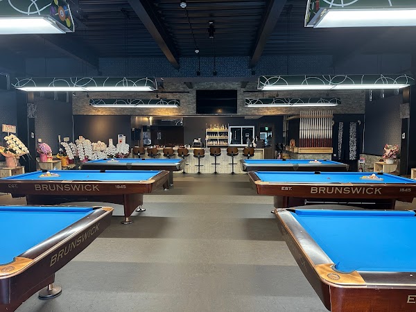 ゴルフ＆プールバー《saláo calmo》サラオン カルモ