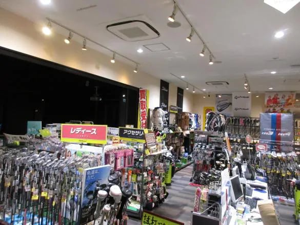 ゴルフパートナー 江の島インドア練習場店 3
