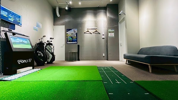 インドアゴルフ SMART GOLF 市川真間銀座通り