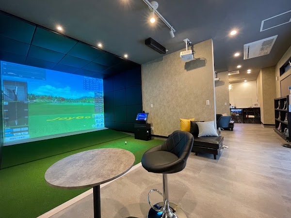 シミュレーション&インドアゴルフ練習場 GOLULU（ゴルル）