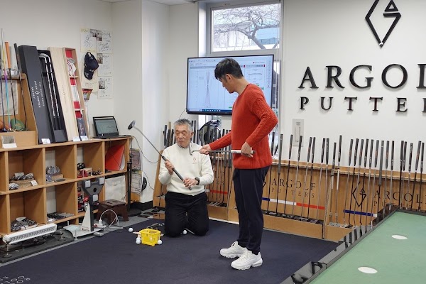 ARGOLF PUTTING STUDIO（アールゴルフパッティングスタジオ） 2