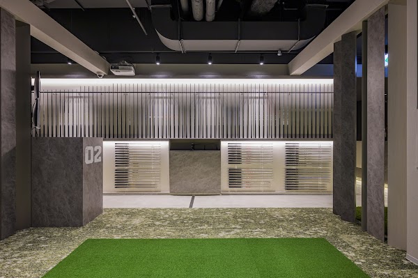 ゴルフスクール HEPナビオ ゴルファーズラボ 梅田阪急メンズ館店 5