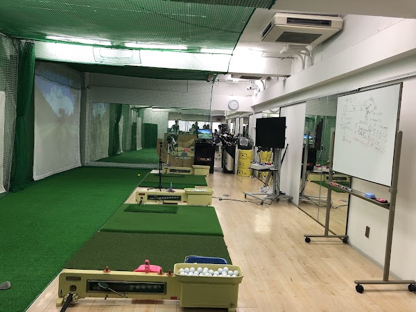 初心者向けゴルフスクール【ドリームゴルフプレミアム銀座】 2