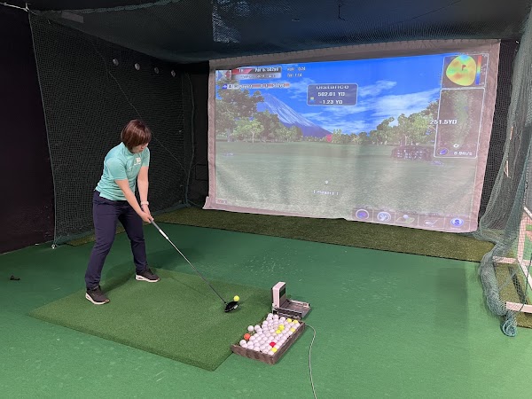 GREAT GOLF indoor golf school 2