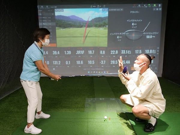 インドアゴルフ練習場＆ゴルフバー Verde(ヴェルデ)