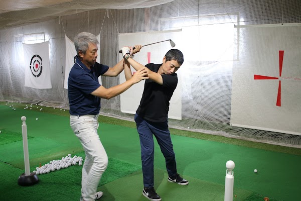 72ゴルフクラブ京都駅前校