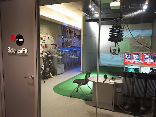 PRGR TOKYO-HUB GOLF SCHOOL ＆ STUDIO 2