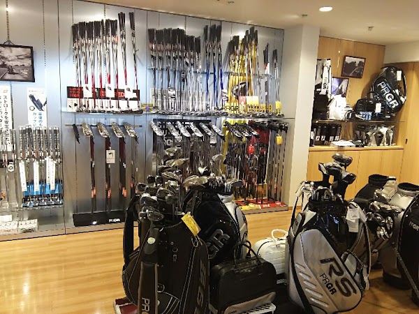 PRGR TOKYO-HUB GOLF SCHOOL ＆ STUDIO 3