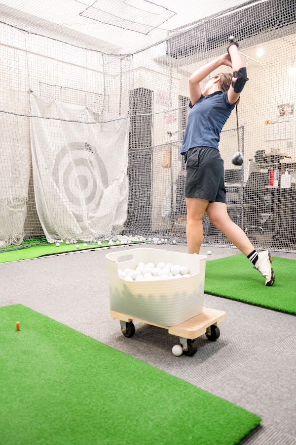 江坂駅前 ゴルフスクール 4