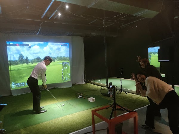 Social Space for infinity