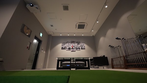 マイゴルフレンジ 麻布十番店(室内ゴルフ練習場) 3