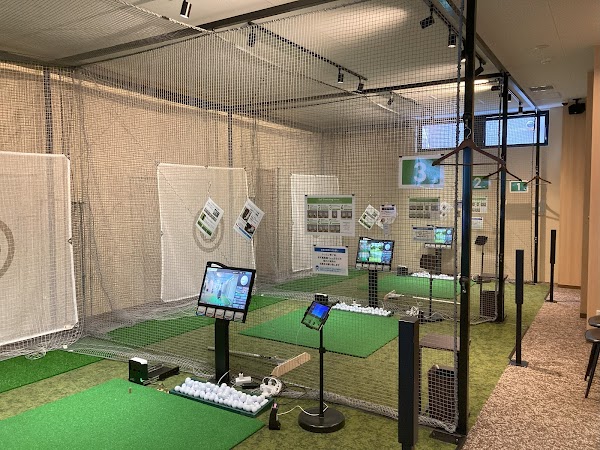 ステップゴルフプラス三条烏丸店