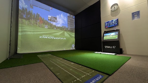 インドアゴルフ SMART GOLF いりなか駅前 5