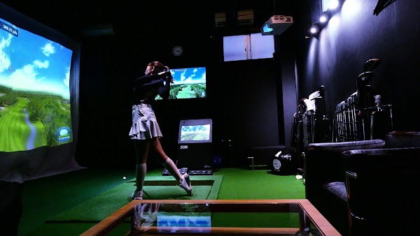 GOLVI GOLF LOUNGE GINZA HANARE