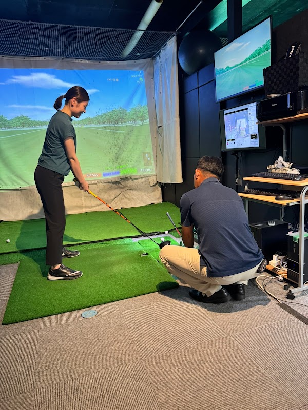 品川 ゴルフレッスン｜リズム（R’ism）完全個室 2