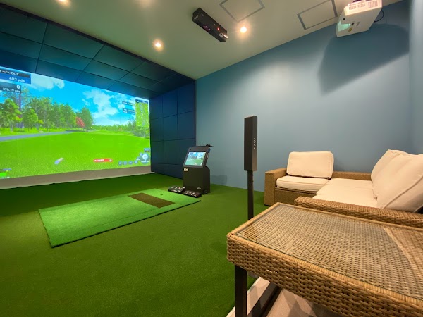 LEXRANGE. (レクスレンジ)会員制プライベートゴルフラウンジ＆レンジ 2