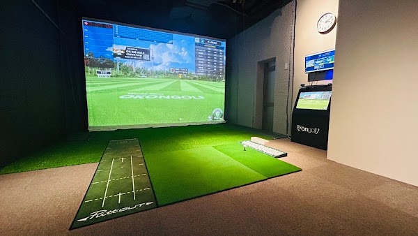 インドアゴルフ SMART GOLF 鶴見警察署前店 2
