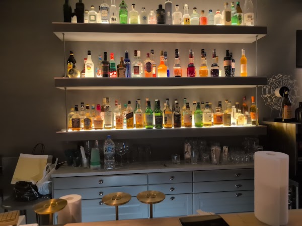 THE aX golf & cafe bar 5