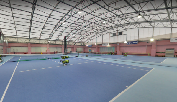 テニスラウンジグンゼスポーツ南草津