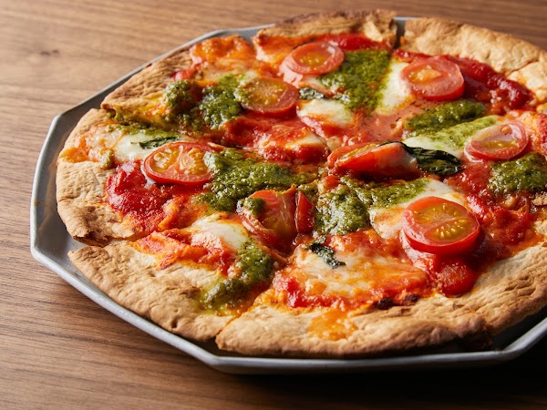 APU GOLF CAFE & BAR 2