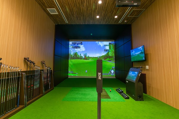 Lounge Range 麻布十番｜会員制インドアゴルフ場・シミュレーションゴルフ場 2