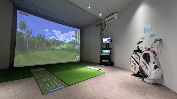 インドアゴルフ SMART GOLF 西長堀新町3丁目 4