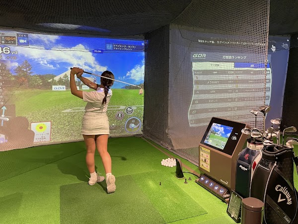 【 ゴルフスクール 】 チキンゴルフ 名古屋栄店