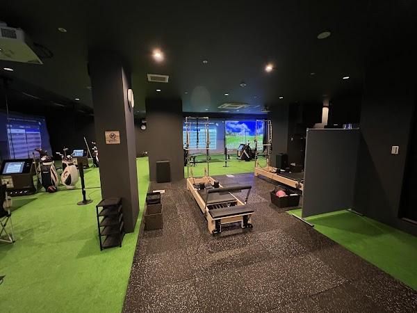 【 ゴルフスクール 】 チキンゴルフ 名古屋栄店 2