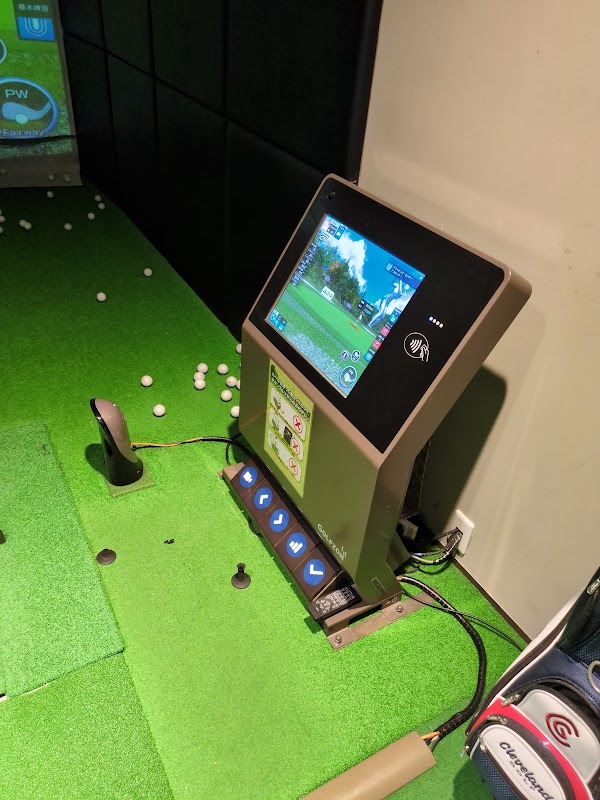 【 ゴルフスクール 】 チキンゴルフ 名古屋栄店 3