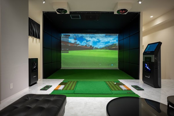 スコアップ 枚方店｜インドアゴルフ練習＆レッスン